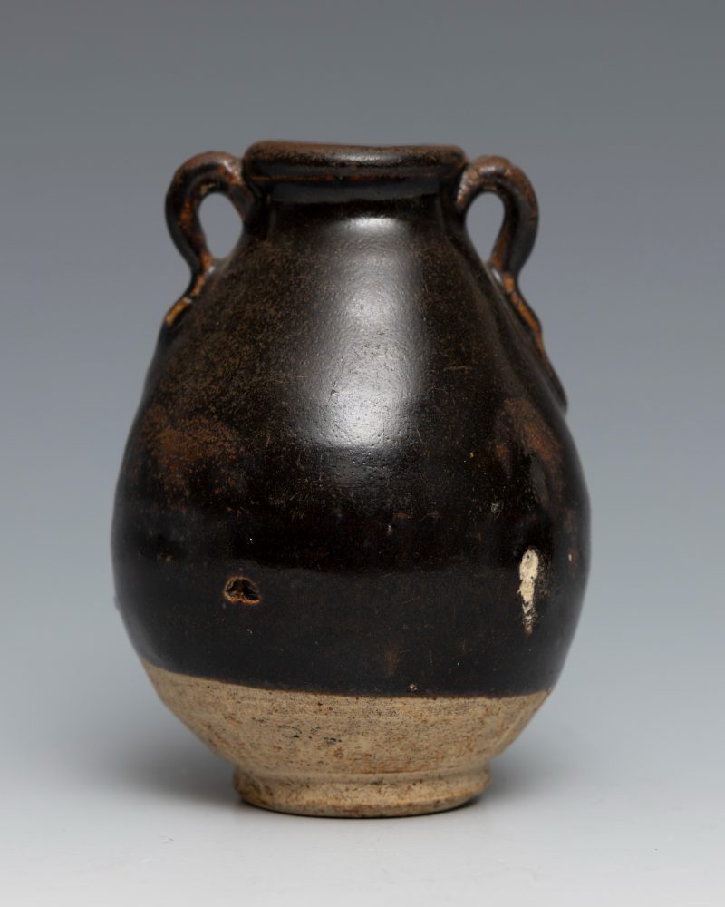 A group of eight Cizhou glazed pottery miniature vessels - 图2