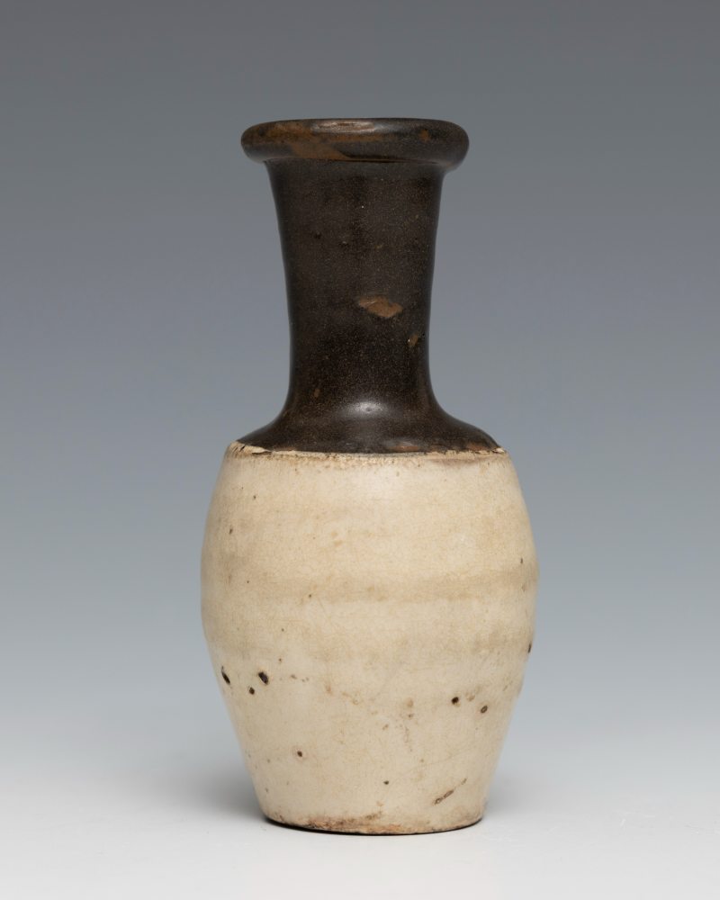 A group of eight Cizhou glazed pottery miniature vessels - 图3