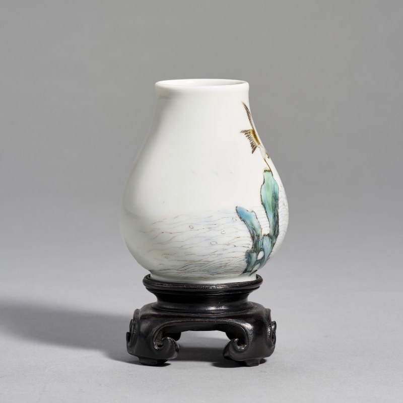 民国 粉彩大展宏图小尊 - 图2