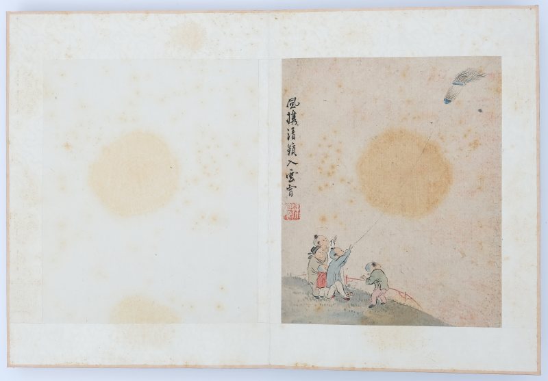 An album with paintings of playing boys titled: 'A playful painting by Mr. Xu Tianchi (Xu Wei) of the Ming dynasty, for an elder brother/peer' - 图6