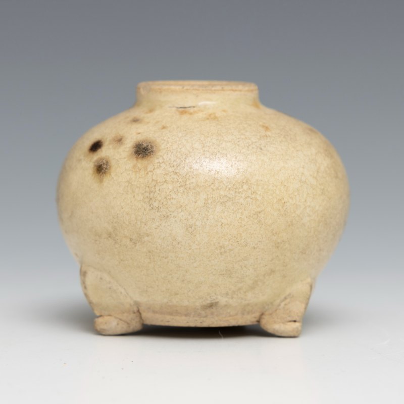 A group of eight Cizhou glazed pottery miniature vessels - 图6