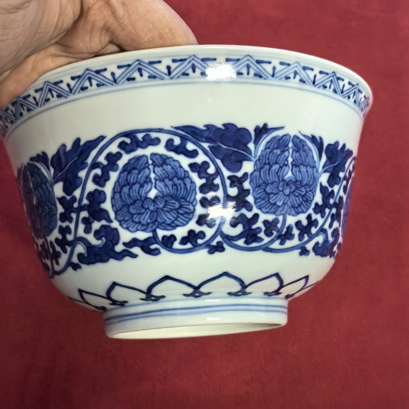 清道光 青花缠枝牡丹纹碗 - 图7