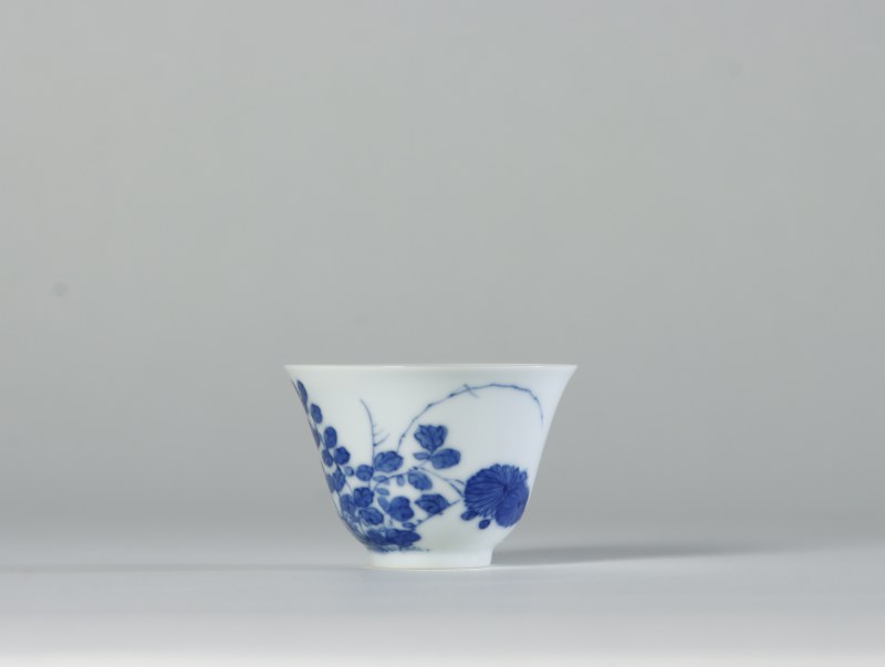 清康熙 青花花卉纹杯 - 图2