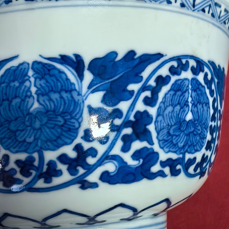 清道光 青花缠枝牡丹纹碗 - 图8