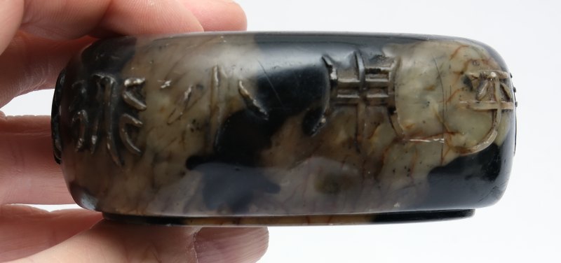 Two jade-carved brush washers - 图5