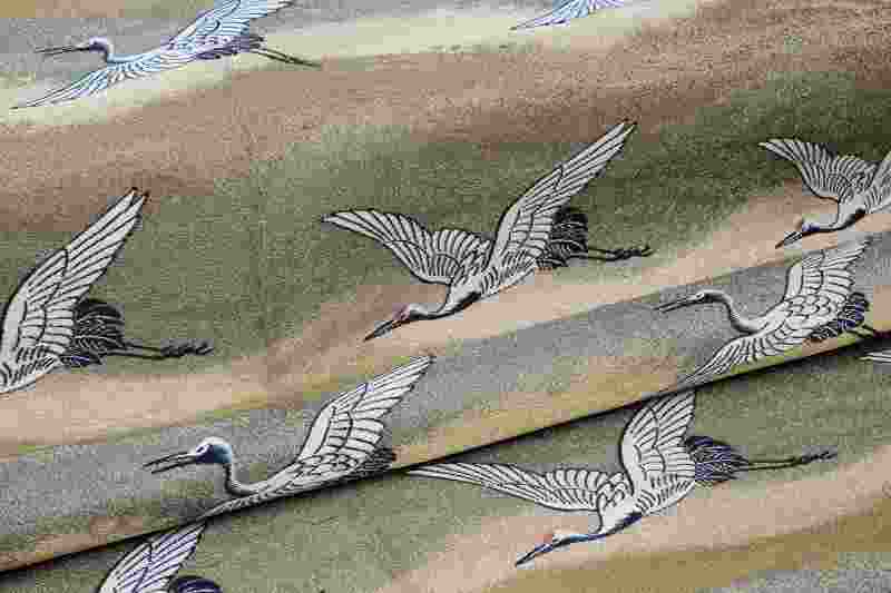 A silk yardage with crane bird decoration - 图9