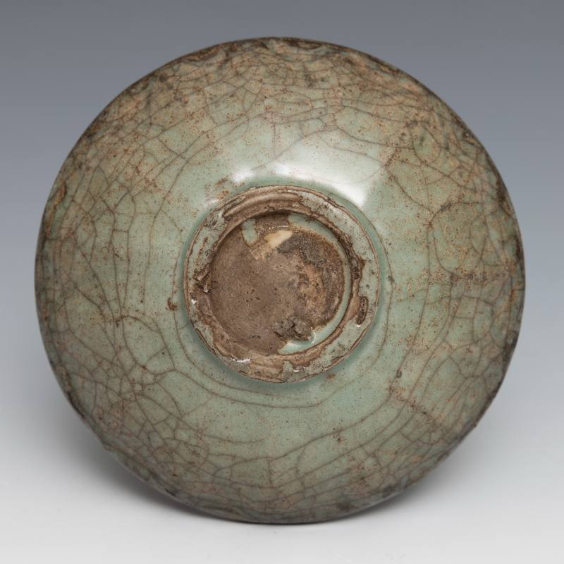 A celadon glazed dish - 图3