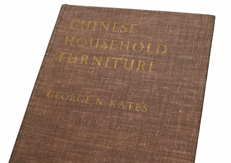 A selection of reference books, mostly on Chinese art, including ceramics, furniture, bronzes and jades - 图6