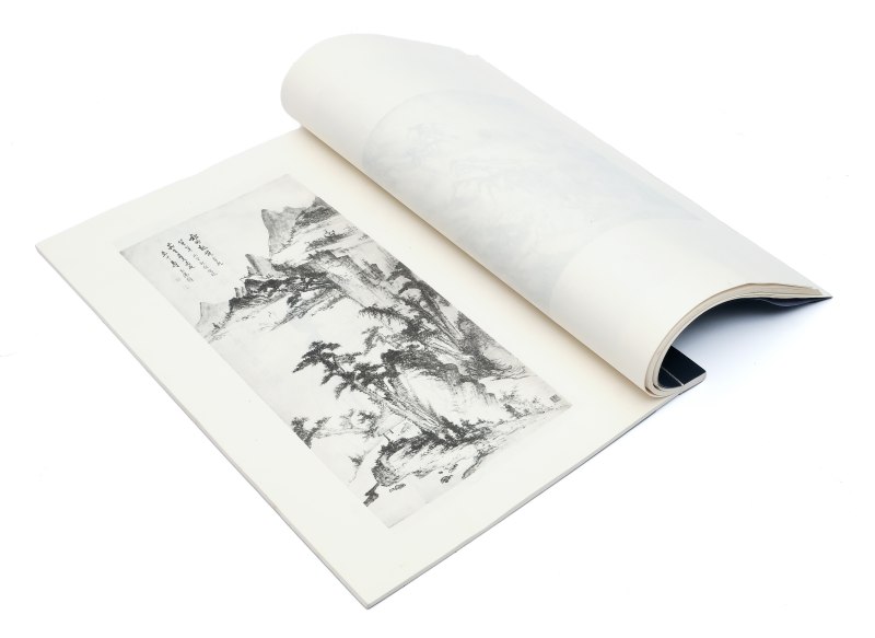 An album of calligraphy and paintings, including the works of Guiyang Yao Mangfu and others, by Chen Shutong - 图4
