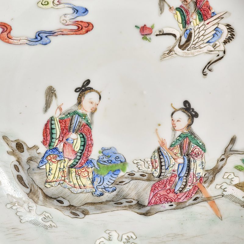 清道光 粉彩仙人乘槎高足盘 - 图7