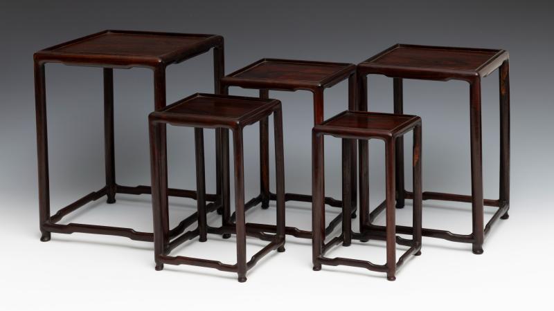 A small set of five huanghuali nesting tables - 图3