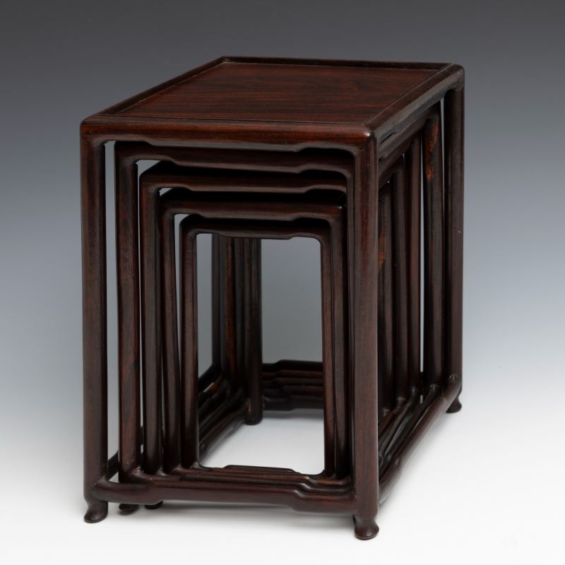 A small set of five huanghuali nesting tables - 图4