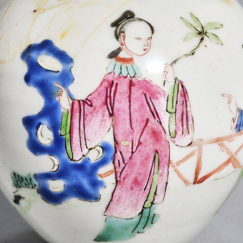 清 粉彩仙鹤杯、粉彩仕女小罐 - 图7