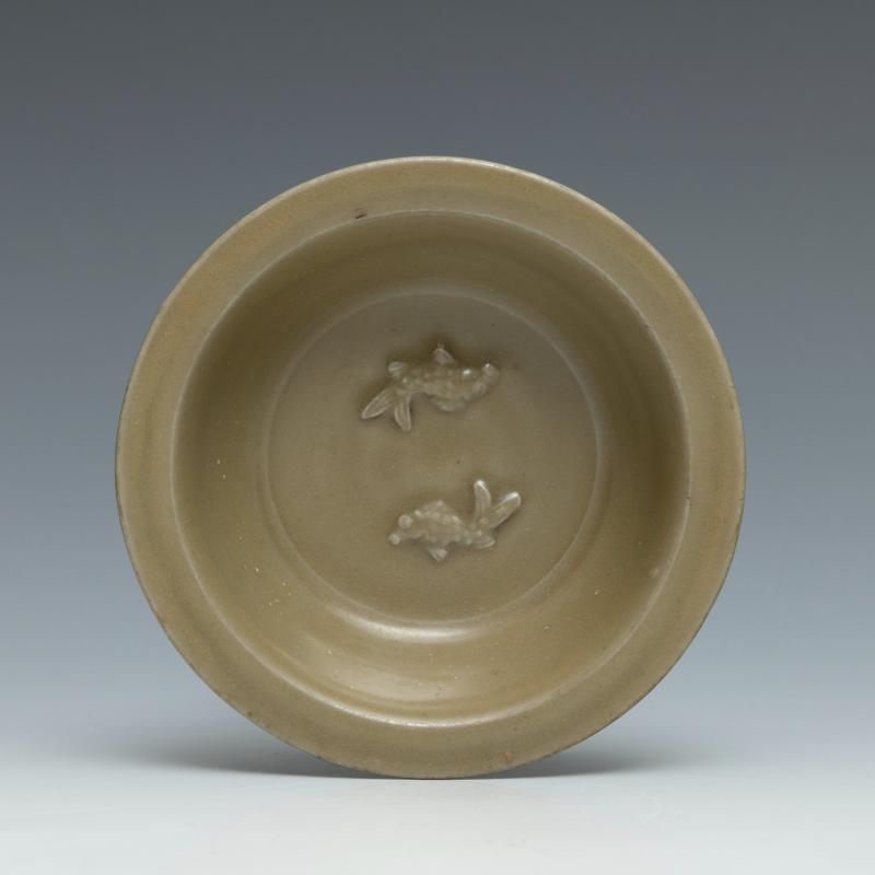 A Longquan celadon 'twin-fish' dish - 图2
