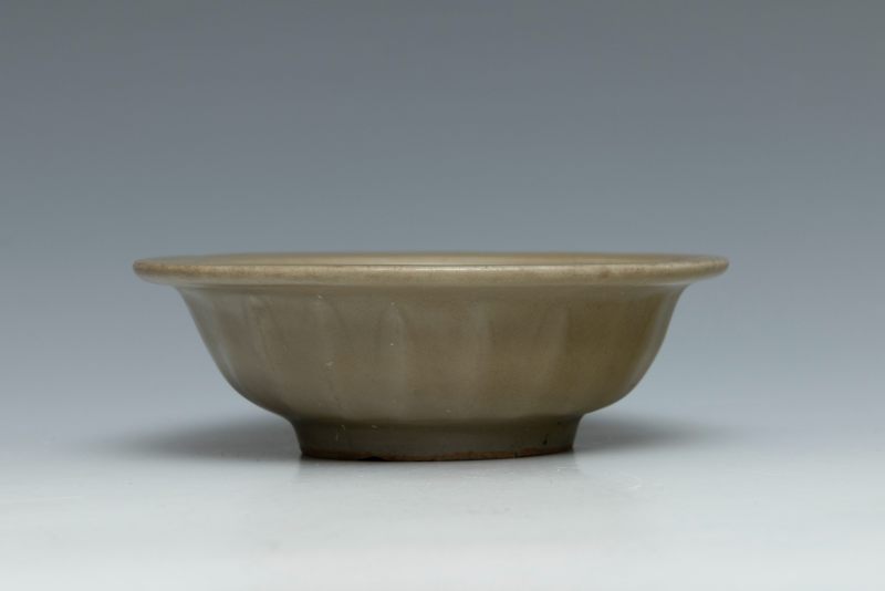 A Longquan celadon 'twin-fish' dish - 图4