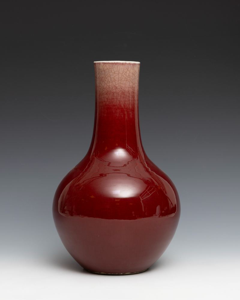 A large copper-red glazed bottle vase - 图2