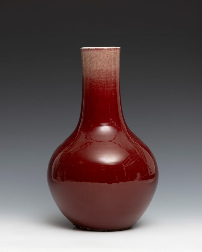 A large copper-red glazed bottle vase - 图3