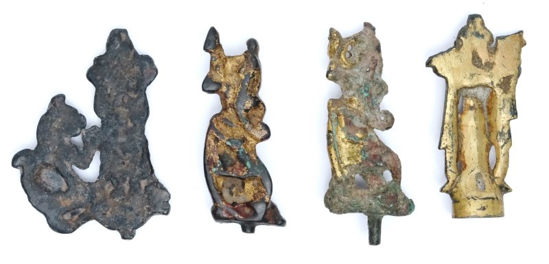 A group of four small gilt-bronze figures - 图3
