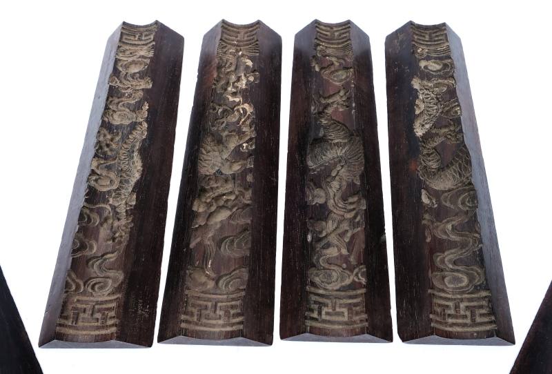 Three wooden imperial candle moulds with five-clawed dragon design - 图5