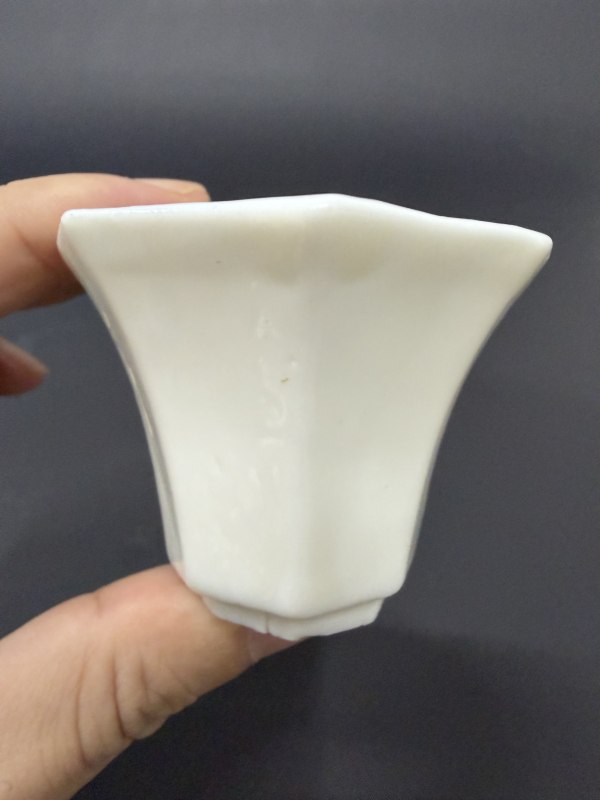 明末清初 德化白釉诗文八方角杯 - 图7