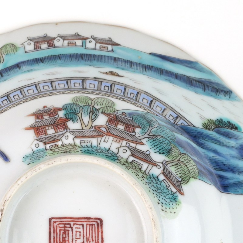清同治 粉彩江西十景图花口碗 - 图6