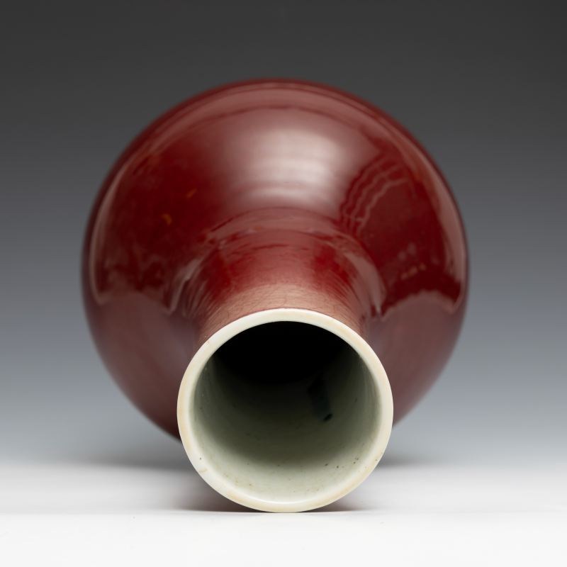 A large copper-red glazed bottle vase - 图5