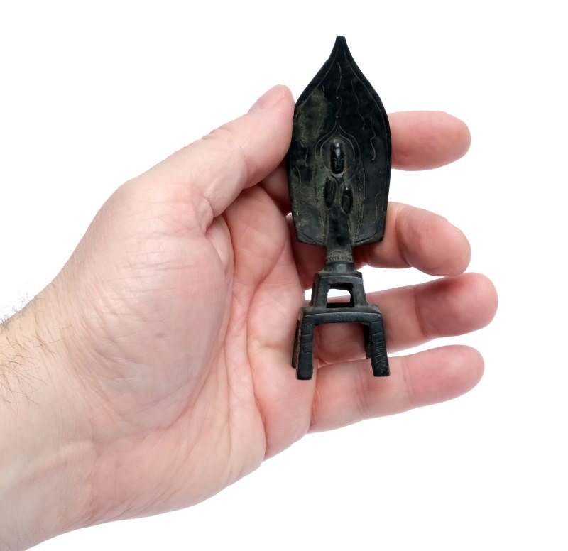 A small bronze inscribed figure of a standing Buddha - 图5
