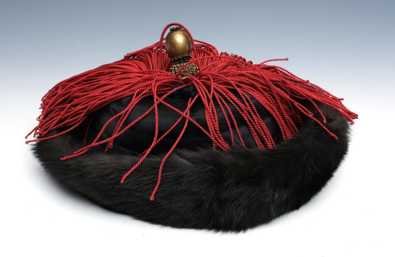 A Manchu official’s winter hat - 图5