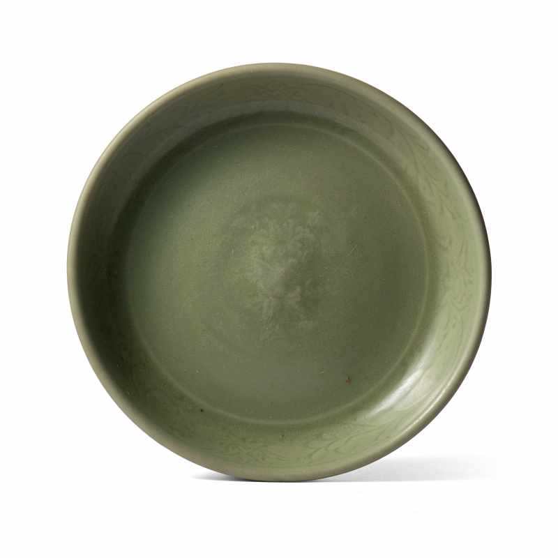 A large Longquan celadon dish