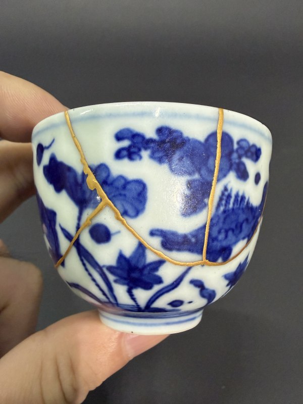 明嘉靖 青花鱼藻纹小杯 - 图10