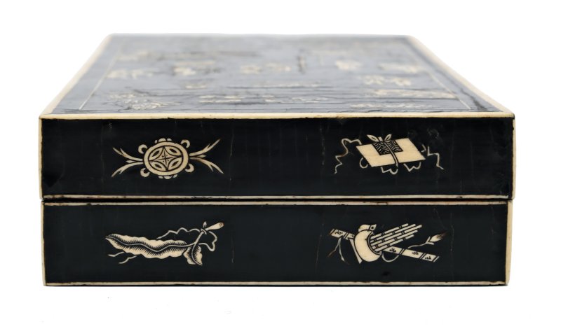 A bone-inset black lacquer rectangular document box and cover - 图6