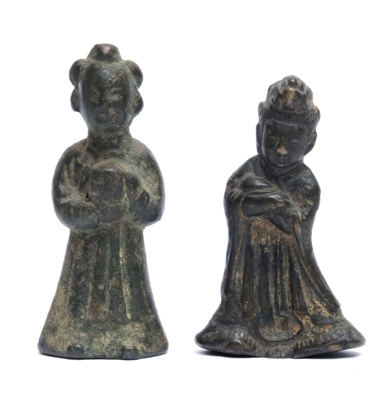 A group of four small bronze figures - 图3