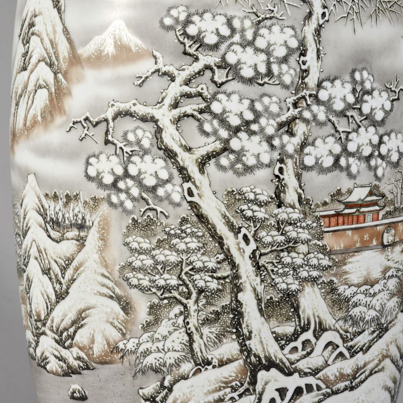 20世纪70年代 "雅玩珍藏“款雪景大瓶 - 图8