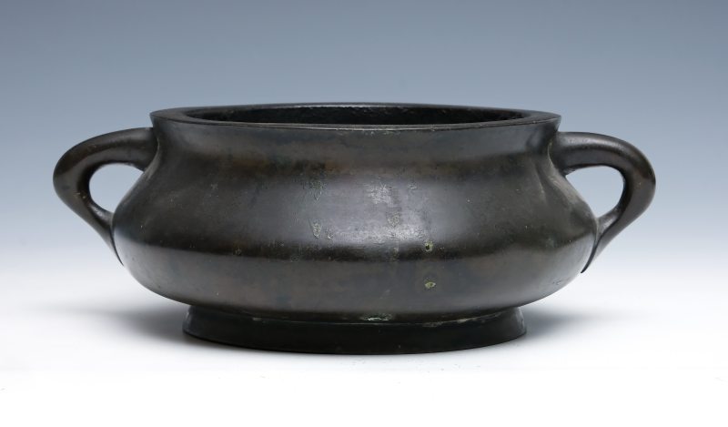 A bronze censer with dragon mark - 图3