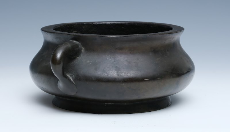 A bronze censer with dragon mark - 图4