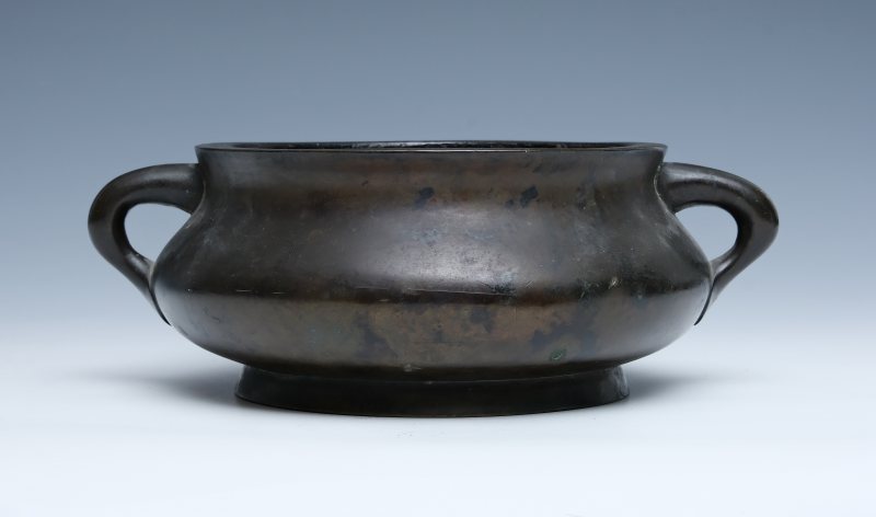 A bronze censer with dragon mark - 图5
