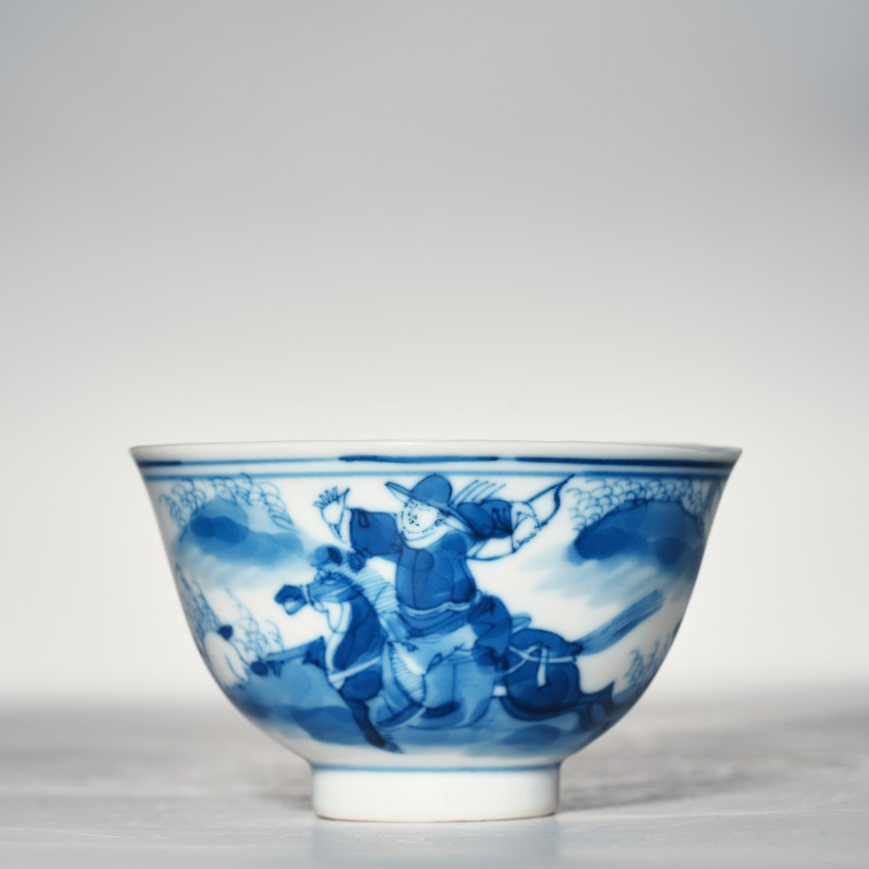 清晚期 青花狩猎图杯 - 图3