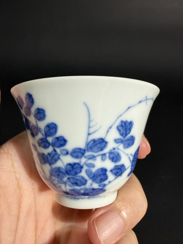 清康熙 青花花卉纹杯 - 图10