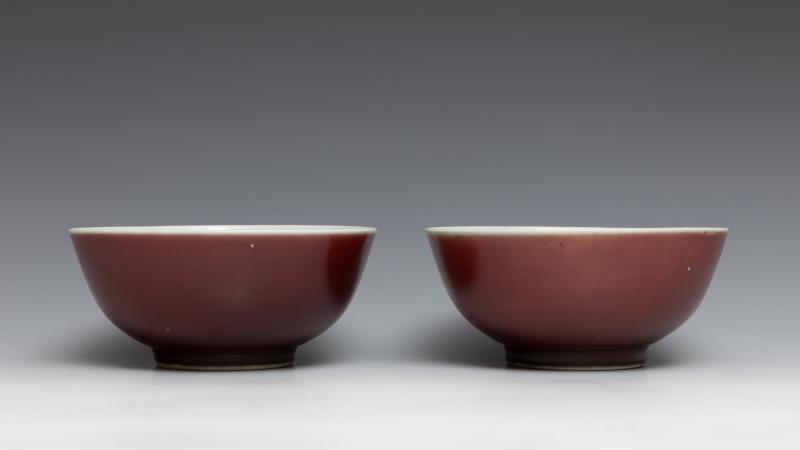 A pair of peachbloom-glazed bowls - 图2