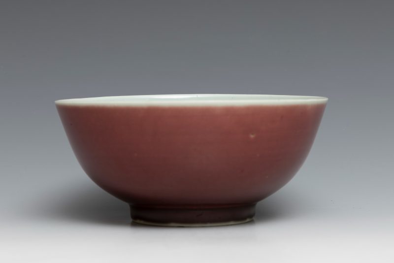 A pair of peachbloom-glazed bowls - 图7