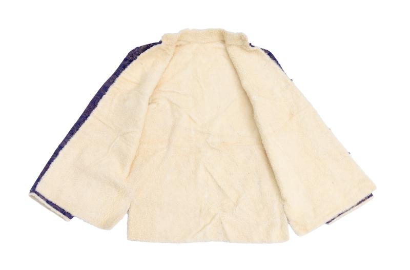 A silk Tang jacket - 图3
