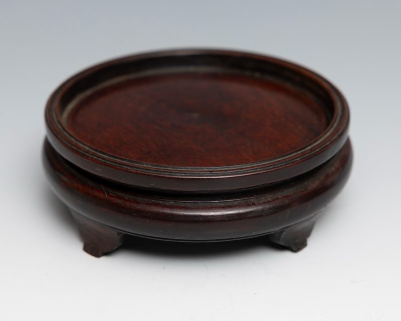 A group of twelve hardwood display stands - 图3