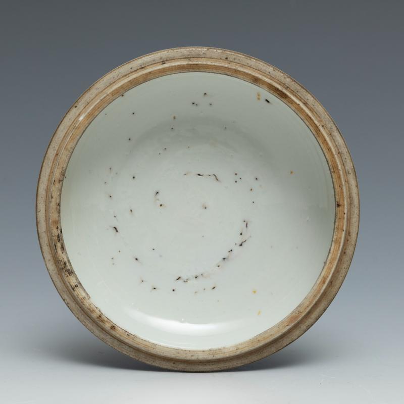 A blue and white 'hundred boys' circular box and cover - 图7