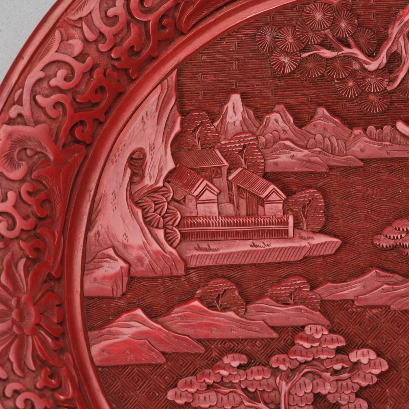 20世纪60-70年代 剔红盒、盘、瓶三件 - 图16