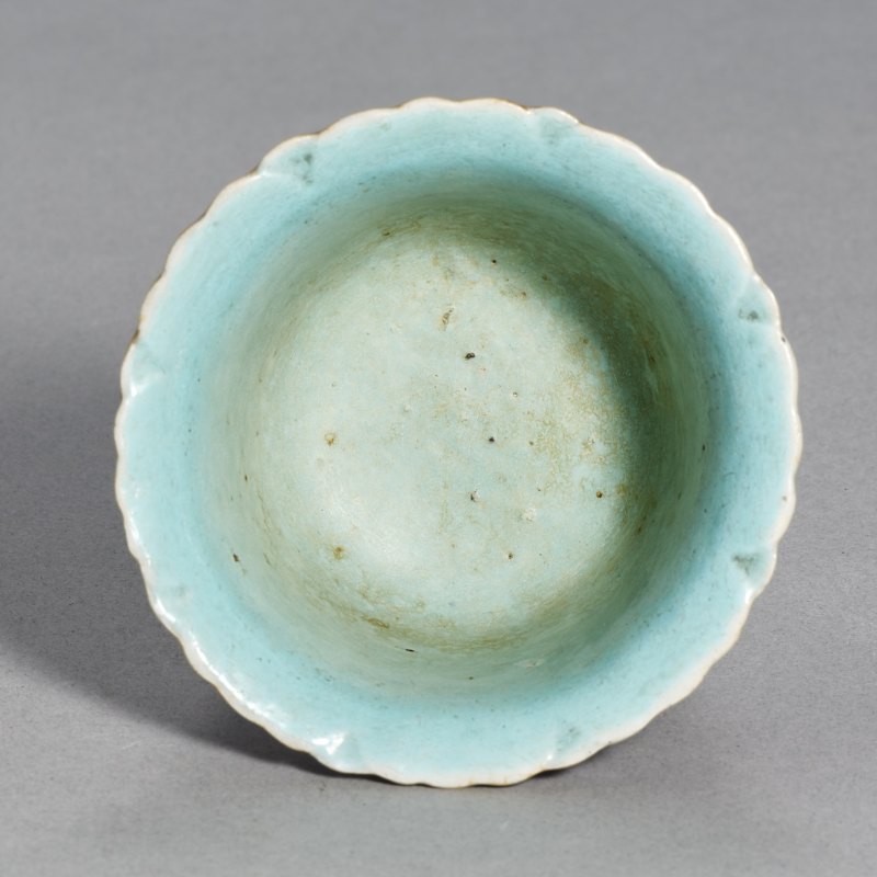 清雍正 粉彩玉兰花卉杯 - 图5