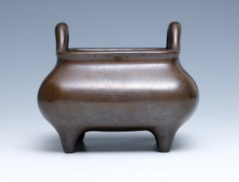 A small bronze censer - 图5
