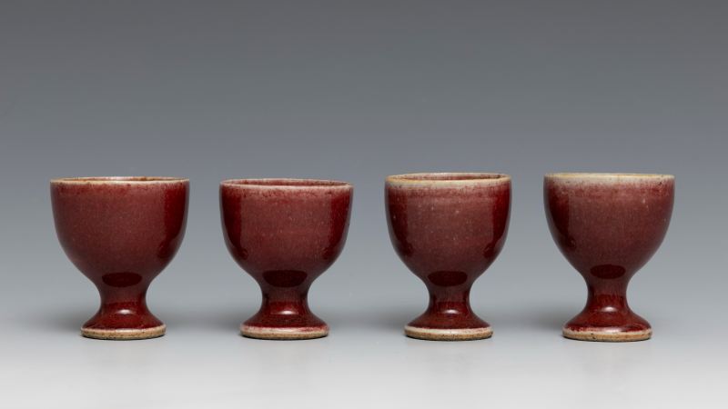 Four small copper-red glazed stem/wine cups - 图6