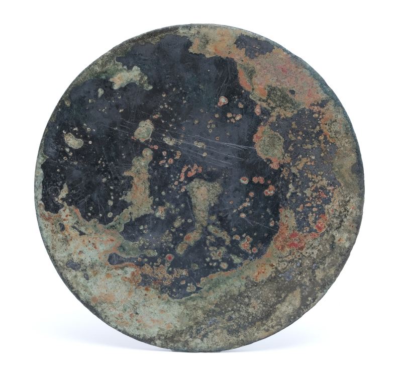 A bronze ‘Xiwangmu and Dongwangfu’ mirror - 图2