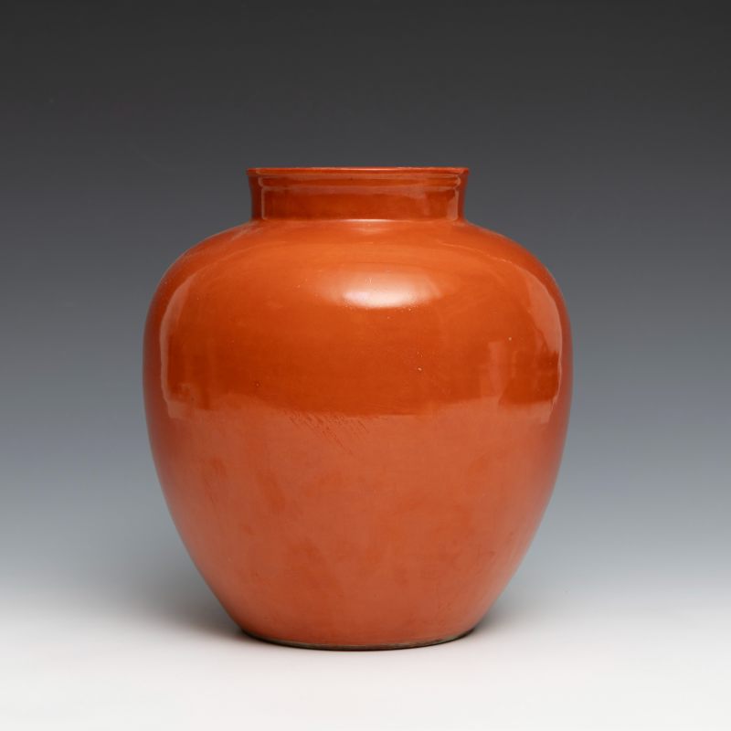 A coral-red-glazed jar - 图3
