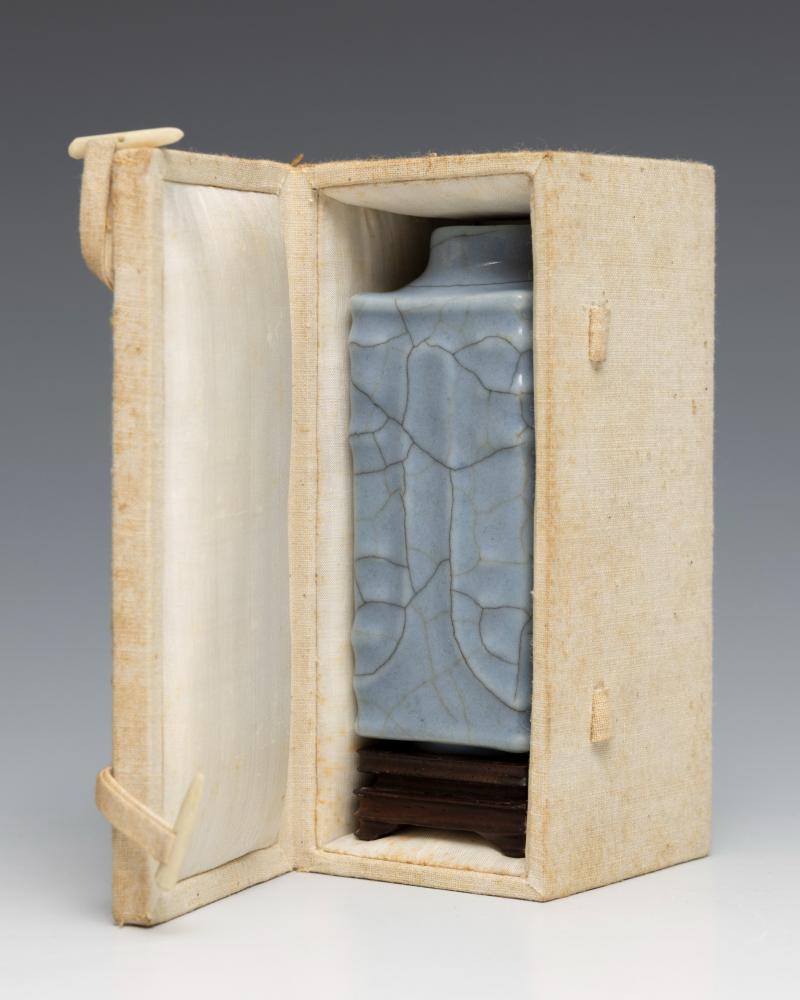 A small guan-type cong shaped vase - 图7
